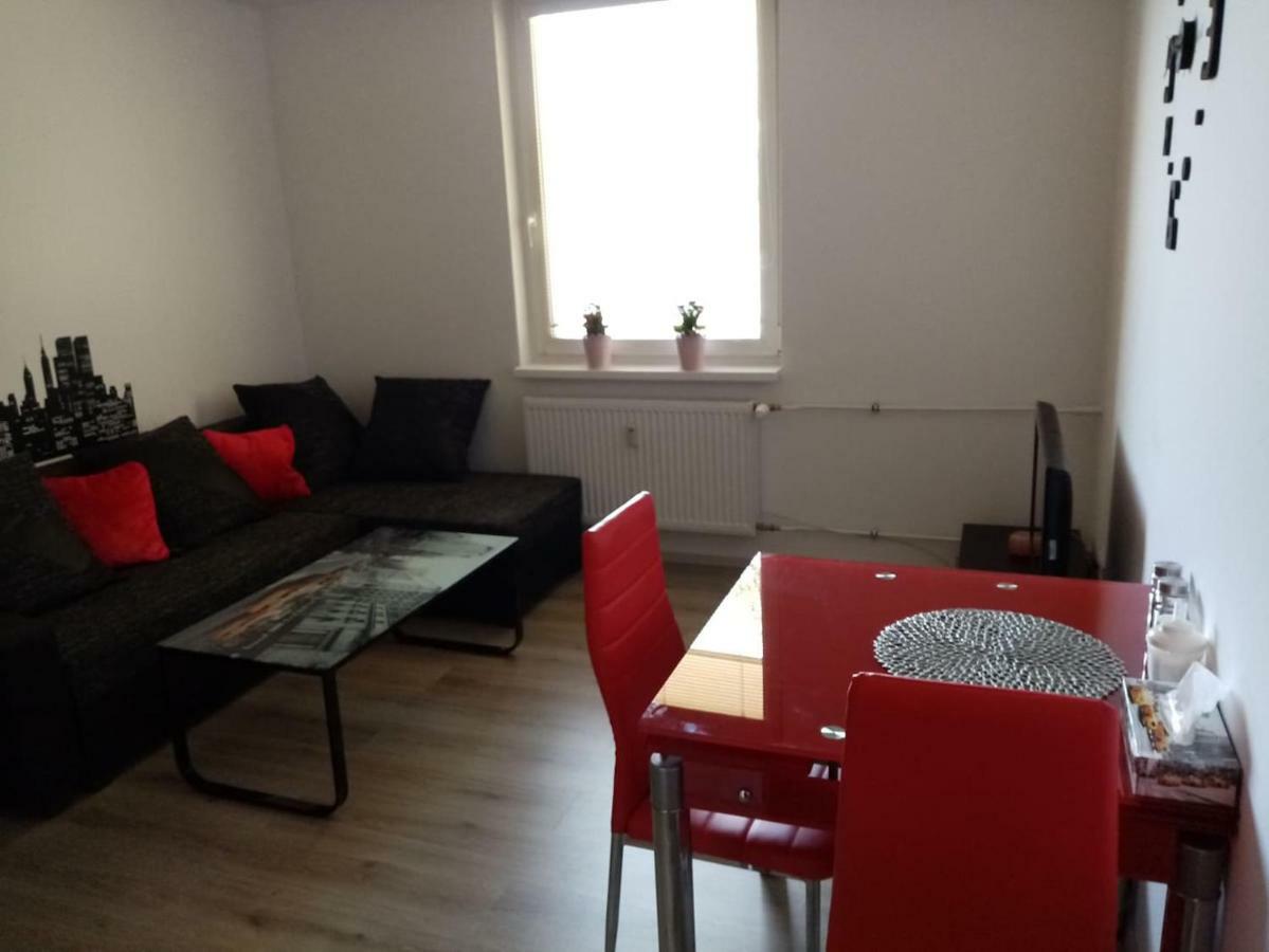Apartman Aneta كارلوفي فاري المظهر الخارجي الصورة
