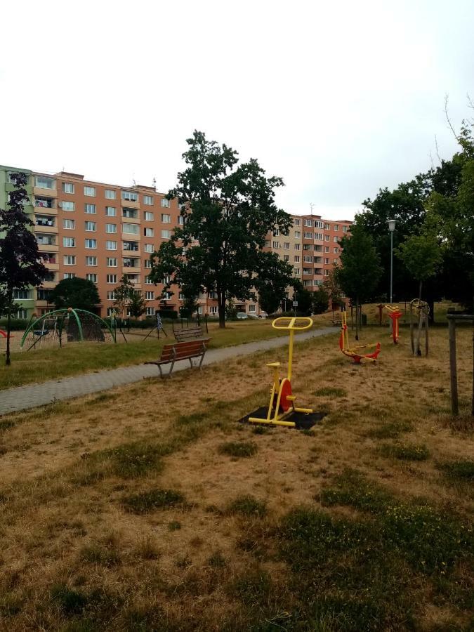 Apartman Aneta كارلوفي فاري المظهر الخارجي الصورة